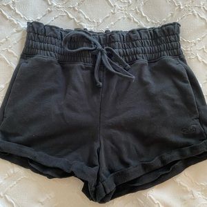 Hollister High Rise Black Shorts